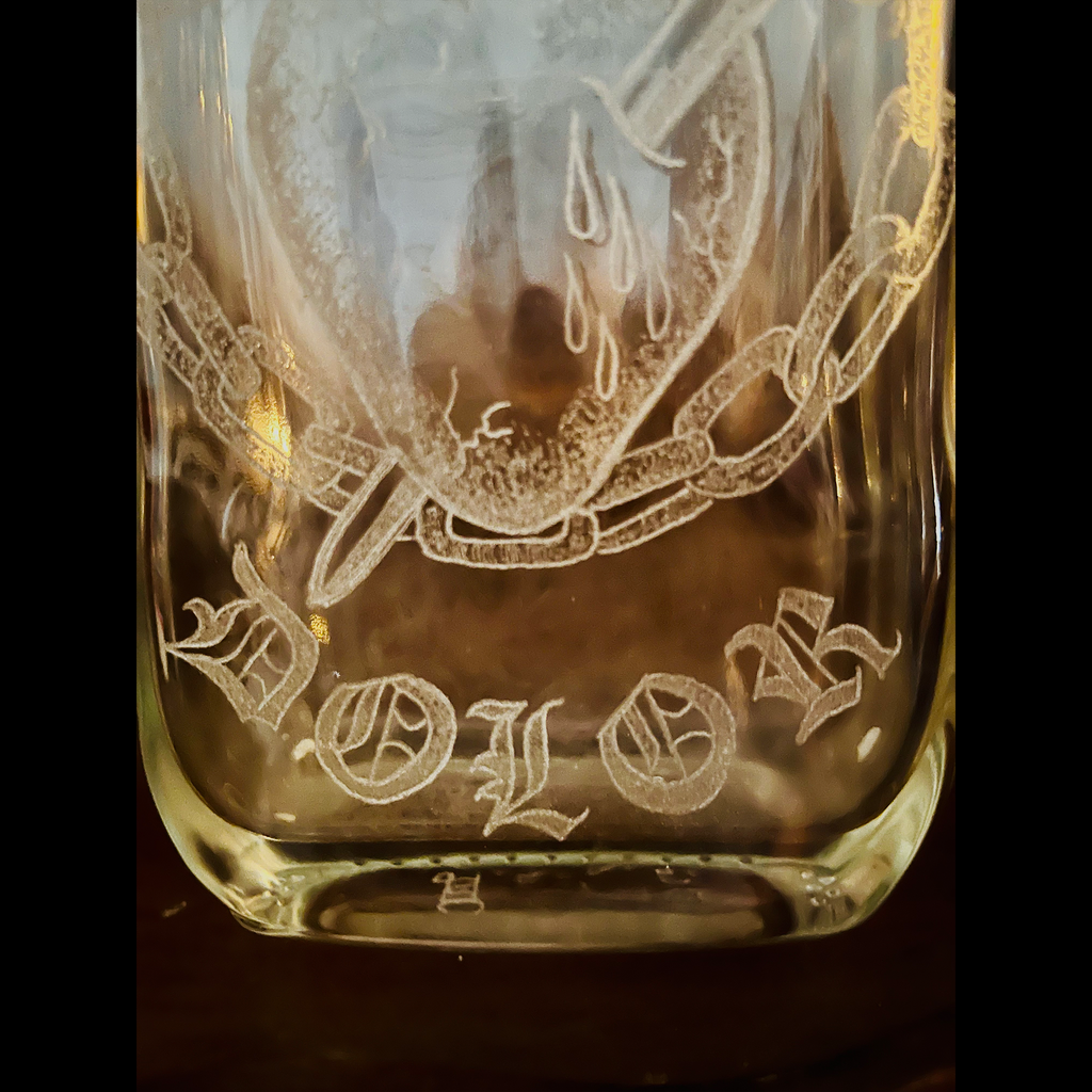 AMOR DOLOR | Engraved Whiskey Bottle