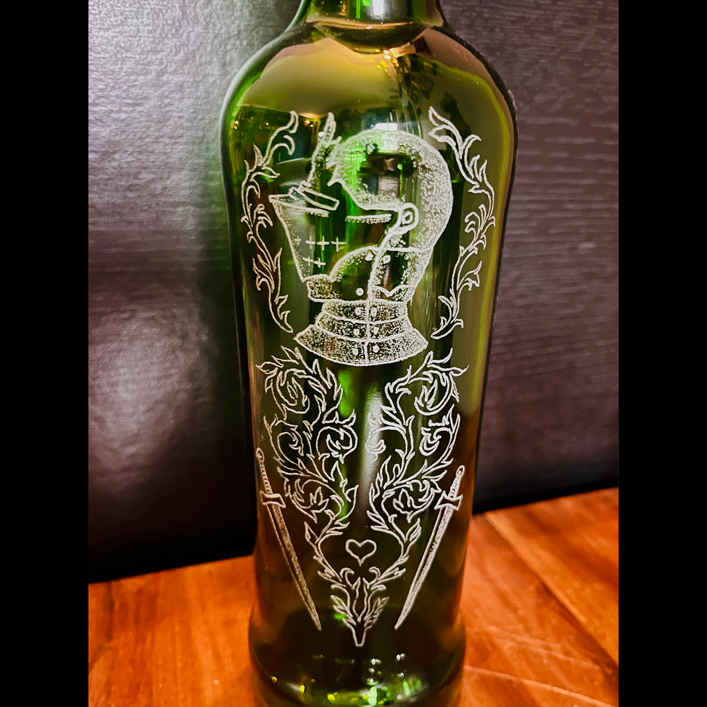 Knight of Hearts | Engraved Whiskey Bottle