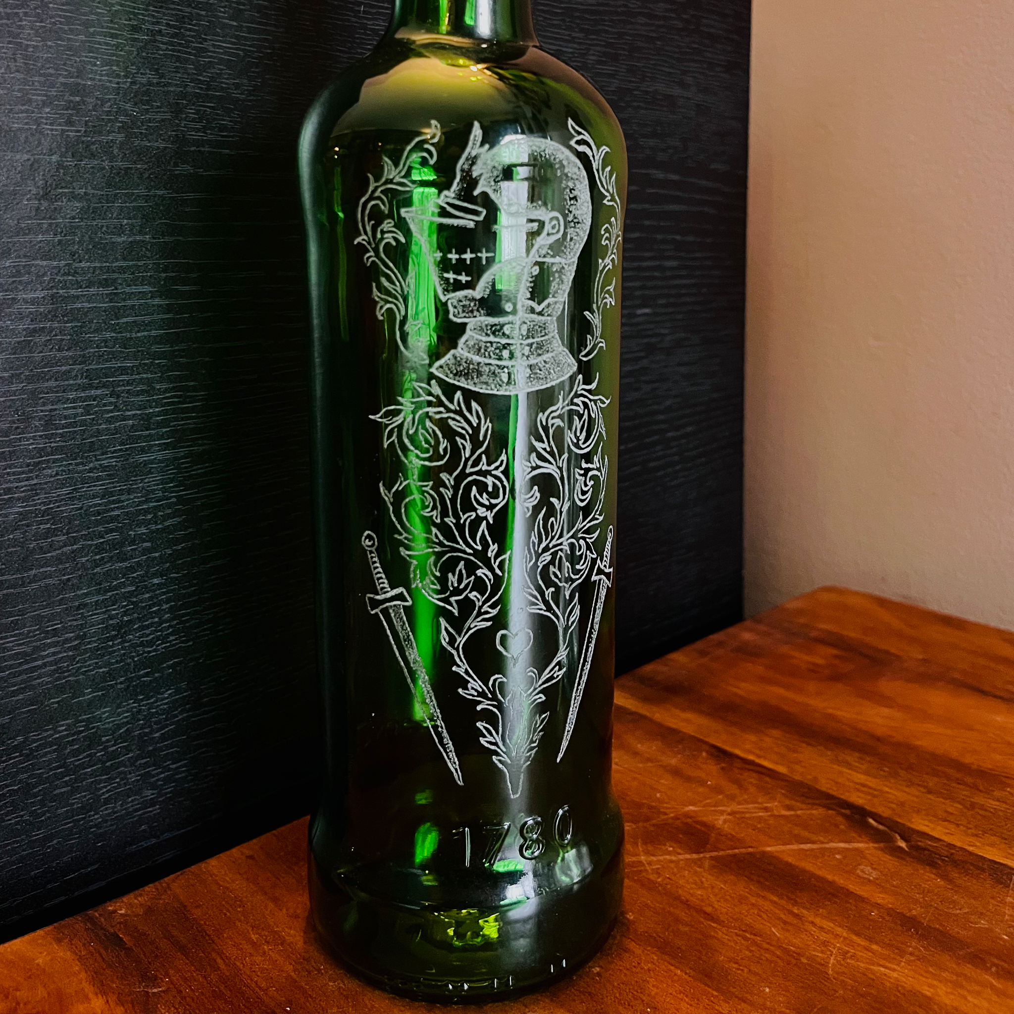 Knight of Hearts | Engraved Whiskey Bottle