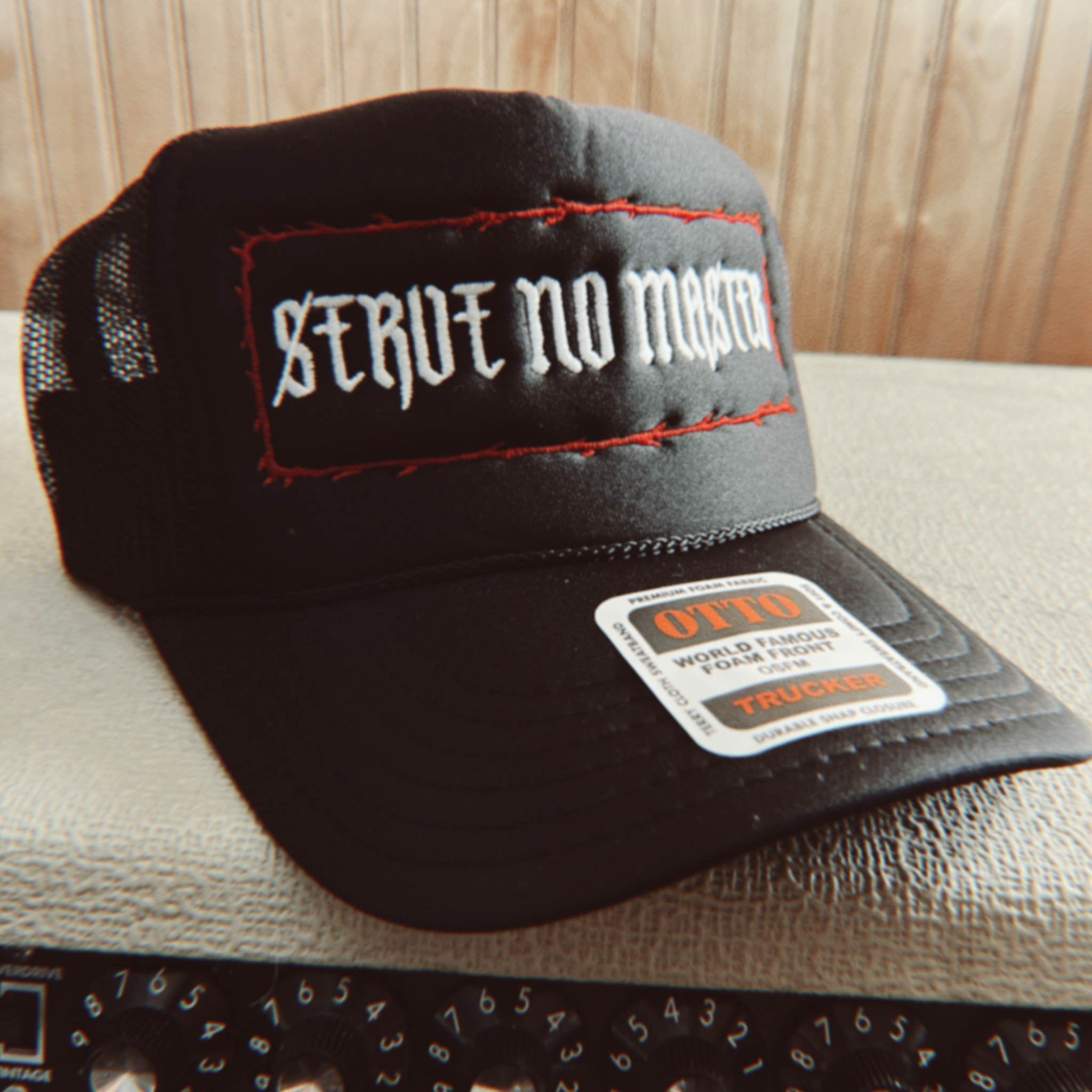 SERVE NO MASTER Foam trucker hat